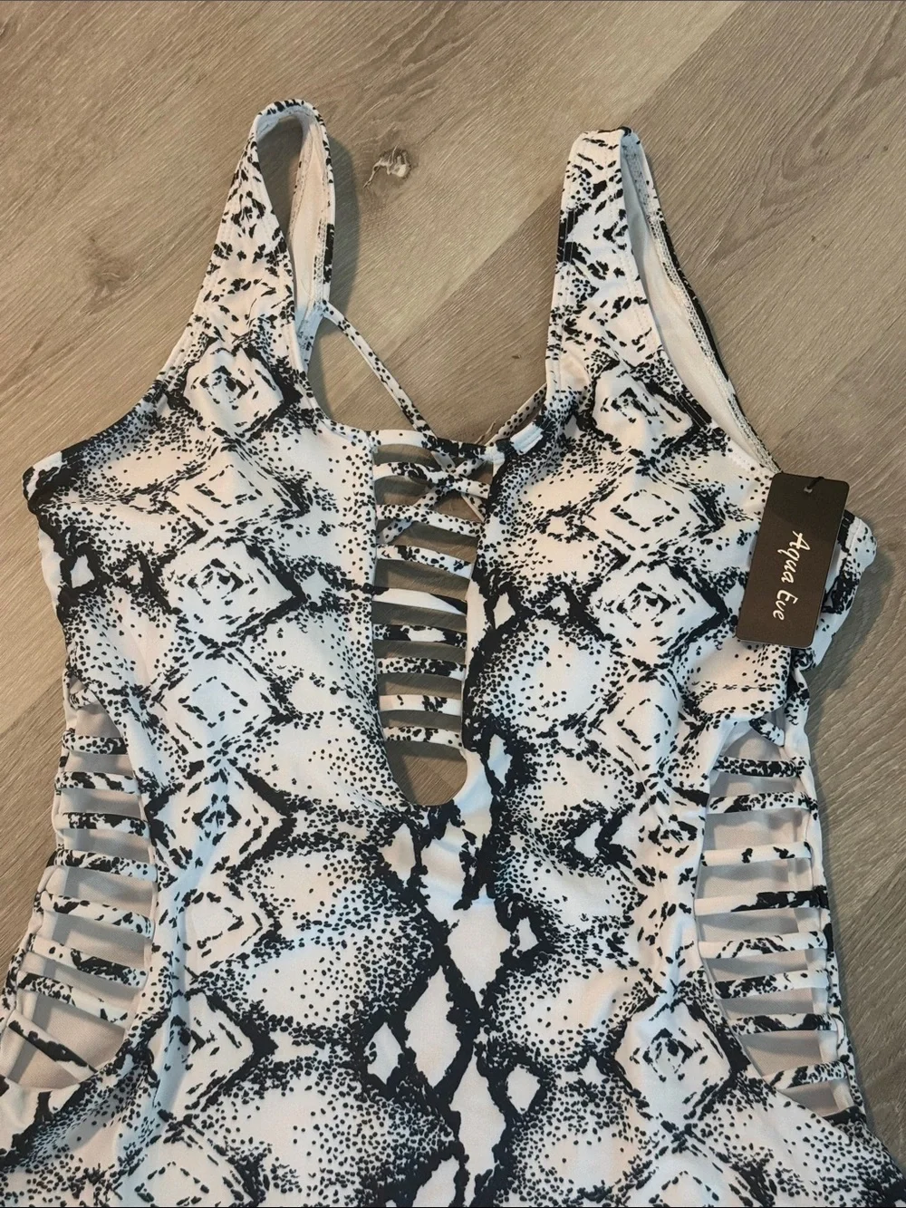 Aqua Eve Black & White Snake-Print One-Piece Swimsuit - Picture 2 of 6
